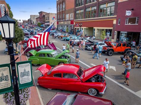 nude car show cambridge wi|On Your Mark, Get Set, Get Naked, Annual Nude Car Show。